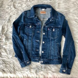 Levi’s denim jacket
